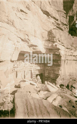 Petra (Wadi Musa). El-Habis Bereich. Das columbarium. Ostfassade der el-Habis. 1920, Jordanien, Petra, ausgestorbene Stadt Stockfoto