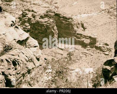 Petra. El-Habis Bereich. El-Habis von Umm el-Biyara, Position der Crusader Castle. 1920, Jordanien, Petra, ausgestorbene Stadt Stockfoto