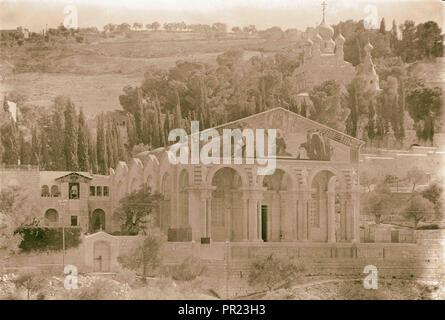 Gethsemane Kirche aller Nationen. Über das Tal. 1940, Jerusalem, Israel Stockfoto