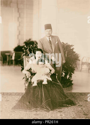 König Farouk von Ägypten und seine Familie. 1920 Stockfoto