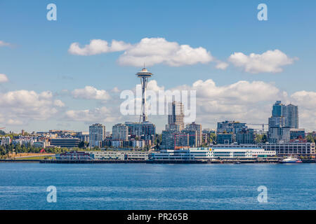 Skyline mit Space Needle in Seattle, Washington in den Vereinigten Staaten Stockfoto