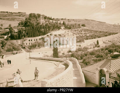 Garten Gethsemane & Pisten von Olivet mit neuen Straße, schöne Kurve der Straße. 1942, Jerusalem, Israel Stockfoto