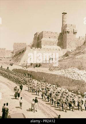 Palästina Unruhen 1936. Die Schotten Guard Parade von der Band voraus. 1936, Jerusalem Stockfoto