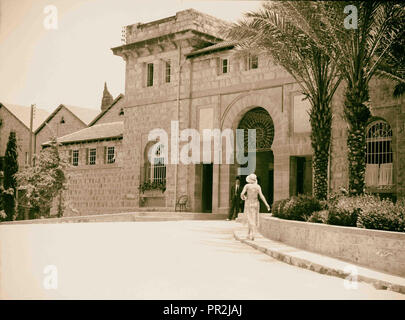 American University, Beirut, (A. U.B.). Main Gate. 1920, Libanon, Beirut Stockfoto