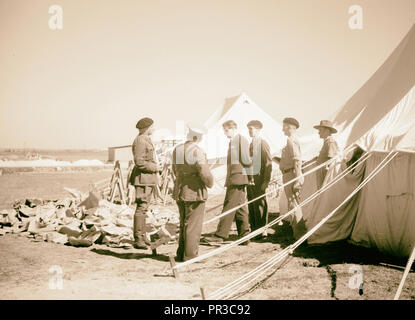 Ankunft in Palästina von Herrn Antony [d. h., Anthony] Eden. Herr Antony [d. h., Anthony] Eden, von Gen. Allan begleitet Stockfoto