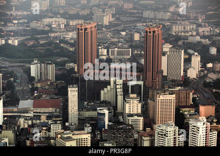 Luftbild des Berjaya Times Square und andere Gebäude in Kuala Lumpur, Malaysia Stockfoto