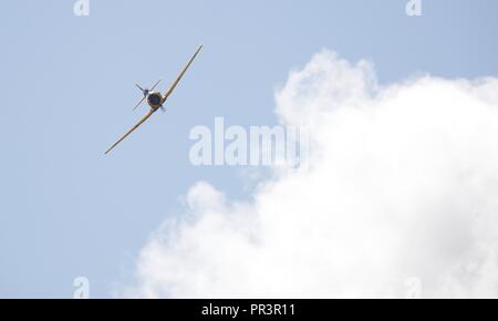 North American Harvard KF 183 Durchführen am IWM Duxford Airshow 2018 Schlacht von Großbritannien Stockfoto