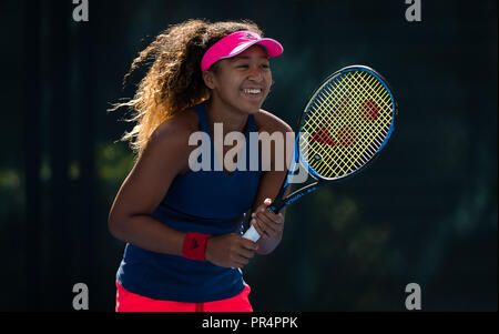 Peking, China. September 29, 2018 - Naomi Osaka Japan Praktiken an der China Open 2018 WTA Premier Pflichtfeld Tennis Turnier Quelle: AFP 7/ZUMA Draht/Alamy leben Nachrichten Stockfoto