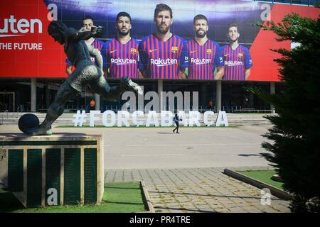 Barcelona, Spanien. 29. September 2018. FC Barcelona Anhänger während ein Ziel fest, La Liga, Fußballspiel zwischen FC Barcelona und Athletic Bilbao CF auf September 29, 2018 im Camp Nou Stadion in Barcelona, Spanien. Credit: CORDON Cordon Drücken Sie die Taste/Alamy leben Nachrichten Stockfoto