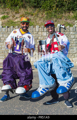 Bournemouth, Dorset UK. 29. September 2018. Bournemouth Kunst am Meer Festival liefert innovative humorvoll komisch und schrägen Unterhaltung an verschiedenen Veranstaltungsorten in der Stadt zu präsentieren. Credit: Carolyn Jenkins/Alamy leben Nachrichten Stockfoto