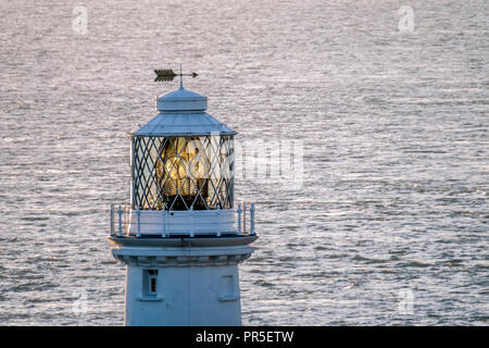 Sonnenuntergang am South Stack Leuchtturm auf Anglesey in Wales - Vereinigtes Königreich Stockfoto