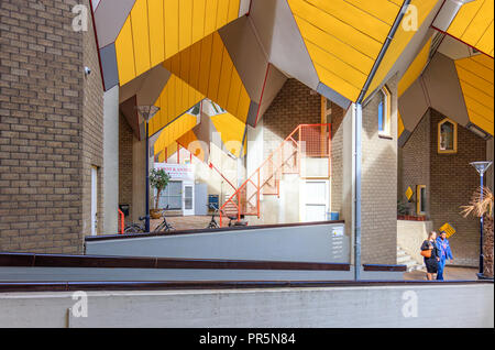 Rotterdam, Niederlande - 03.Mai 2018: Der Cube Häuser in Rotterdam Stockfoto