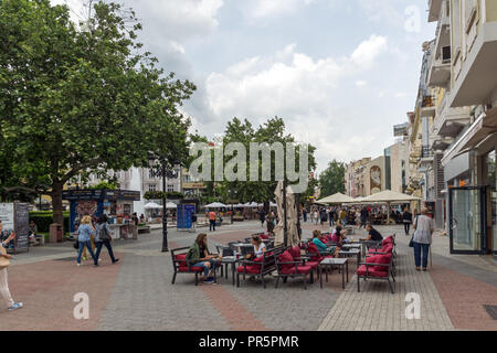 PLOVDIV, Bulgarien - 25. MAI 2018: Straßen in der Mitte der Stadt von Plovdiv, Bulgarien Stockfoto