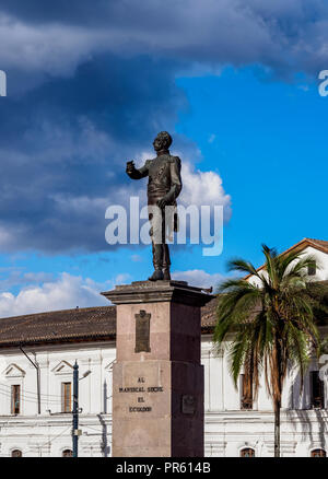 Mariscal Sucre Denkmal auf der Plaza de Santo Domingo, Altstadt, Quito, Provinz Pichincha, Ecuador Stockfoto