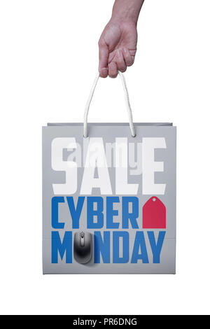 Shopper mit Cyber Monday paperbag, PC-Maus, Laptop. ticket label Verkauf Tag - Online shopping Konzept Stockfoto