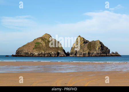 Carters Rocks Off Holywell Bay an der Nordküste von Cornwall Cornwall Stockfoto