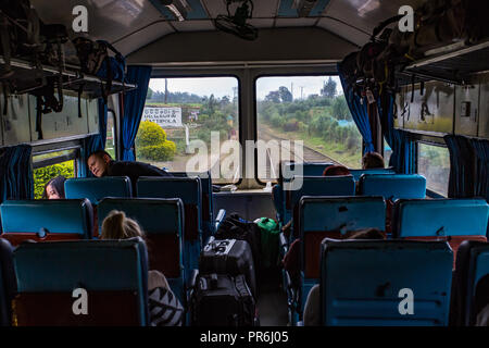 Blick von der Innenseite der Beobachtung Schlitten auf Kandy zu Ella bahn reise in Sri Lanka am 24. September 2016 Stockfoto