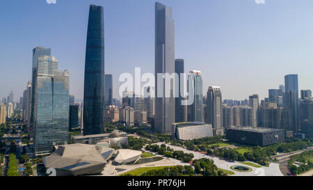 Guangzhou moderne Stadt, Tag blue sky Antenne, China Stockfoto