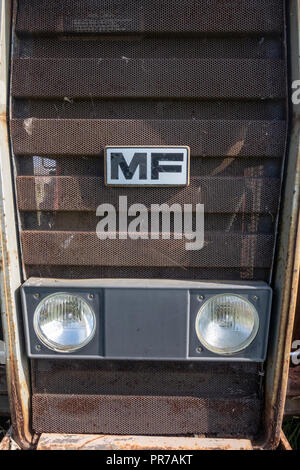 Massey Ferguson 2685 Traktor Stockfoto