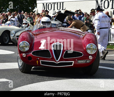 Christopher Mann, Alfa Romeo Disco Volante, Freddie März Memorial Trophy, Sportwagen, 1952 bis 1955, Goodwood Revival 2018, September 2018, Automobil Stockfoto