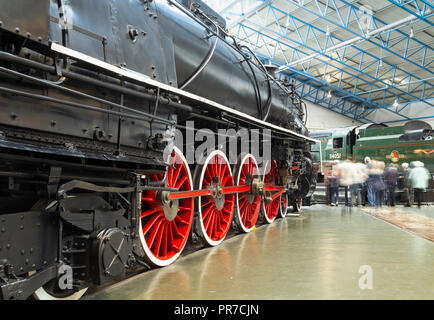 Chinesische Regierung Eisenbahn Dampflok 4-8-4 KF-Klasse Nr. 7 in das National Railway Museum, York, England, Vereinigtes Königreich Stockfoto