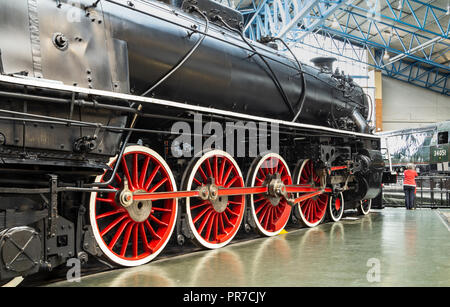 Chinesische Regierung Eisenbahn Dampflok 4-8-4 KF-Klasse Nr. 7 in das National Railway Museum, York, England, Vereinigtes Königreich Stockfoto