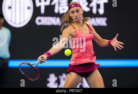 Peking, China. 29 Sep, 2018. Aleksandra Krunic von Serbien in Aktion bei Ihrem auftaktspiel an der China Open 2018 WTA Premier Pflichtfeld Tennis Turnier Quelle: AFP 7/ZUMA Draht/Alamy leben Nachrichten Stockfoto