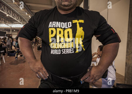 Barcelona, Katalonien, Spanien. 29 Sep, 2018. Teilnehmer in der Arnold Classic strongman ''Europa'' 2018 multisport Wettbewerb in Barcelona. Credit: Celestino Arce Lavin/ZUMA Draht/Alamy leben Nachrichten Stockfoto