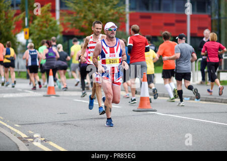 Nottingham, UK. 30. September 2018: Nottingham Ikano Halbmarathon fand heute eine schnelle, flache Kurs rund um die Stadt Nottingham Schlichten am Vicotria Böschung. Credit: Ian Francis/Alamy leben Nachrichten Stockfoto