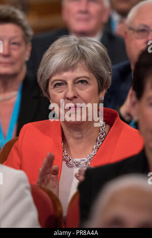 Birmingham, Großbritannien. 30. Sep 2018. 30. September 2018 - Ministerpräsident Theresa May am Parteitag der Konservativen Partei 2018 - Tag 1 (Birmingham) Credit: Benjamin Wareing/Alamy leben Nachrichten Stockfoto