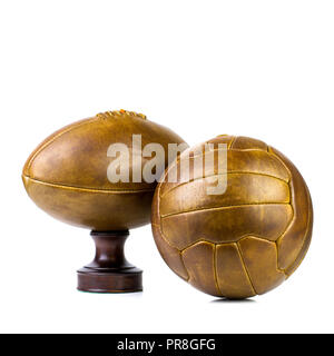 Vintage Leder schnürschuhe Fußball und Rugby Ball Stockfoto