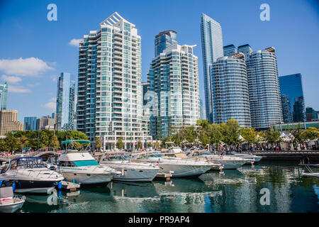 Toronto Wasser boote Yachten Eigentumswohnung im Stadtzentrum Stockfoto