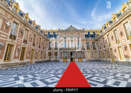 Im Inneren des Château de Versailles (Palast von Versailles) in der Nähe von Paris. Schloss Versailles war ein königliches Schloss. Stockfoto