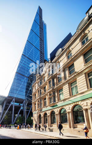 Europa, Vereinigtes Königreich, England, London, Leadenhall Street, Leadenhall Building aka Der Cheesegrater Stockfoto