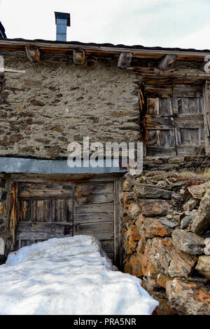 Schnee im Vall d Incles, Andorra Stockfoto