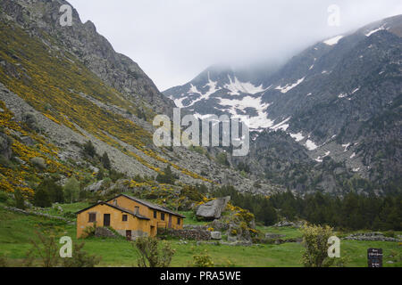 Schnee im Vall d Incles, Andorra Stockfoto