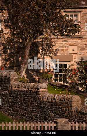 Cottage am Ufer des Stausees bei Tunstall Wolsingham, in gewohnt, County Durham. Stockfoto