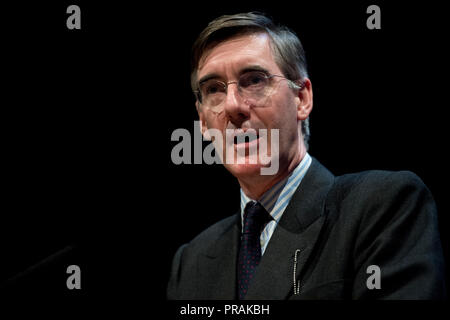 Birmingham, Großbritannien. 30. September 2018. Jakob Rees-Mogg, MP für North East Somerset, spricht an der Brexit Zentrale fringe Ereignis auf dem Parteitag der Konservativen Partei in Birmingham. © Russell Hart/Alamy Leben Nachrichten. Stockfoto