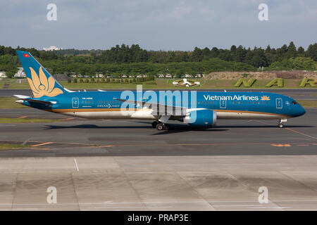 Tokio, Japan. 5 Mai, 2017. Vietnam Airlines Boeing 787-9 Dreamliner unterwegs am Flughafen Tokio Narita International Credit gesehen: Fabrizio Gandolfo/SOPA Images/ZUMA Draht/Alamy leben Nachrichten Stockfoto