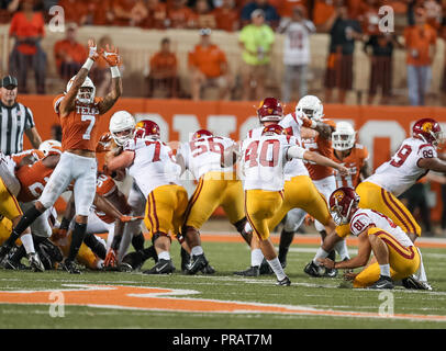 Austin, TX, USA. 15 Sep, 2018. September 15, 2018 an der Darrell K Royal - Texas Memorial Stadium, in Austin, TX. (Mandatory Credit: Juan Lainez/MarinMedia.org/Cal Sport Media) (Komplette Fotograf und Kreditkarte erforderlich) Credit: Csm/Alamy leben Nachrichten Stockfoto