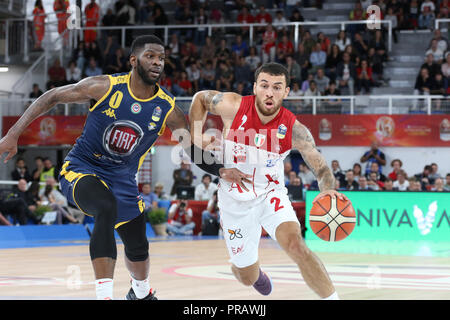 Brescia, Italien. 30. September 2018. Mike James (Olimpia Milano) während des Finales der Lba Supercoppa 2018 Auxilium Fiat Torino-Armani Exchange Olimpia Milano. Walter Bertagnoli/Alamy leben Nachrichten Stockfoto