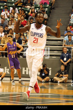 Honolulu, Hawaii. September 30, 2018 - LA Clippers guard Patrick Beverley Nr. 21 während einer Ausstellung Spiel zwischen den LA Clippers und der Sydney Könige der NBL in der Stan Polizeichef-Mitte auf dem Campus der Universität von Hawaii in Manoa in Honolulu, HI Michael Sullivan/CSM Credit: Cal Sport Media/Alamy leben Nachrichten Stockfoto