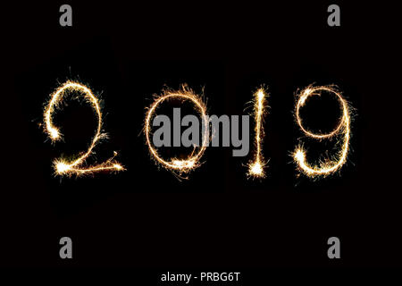 2019 mit Schein Feuerwerk, Neujahr 2019 Konzept geschrieben. Stockfoto