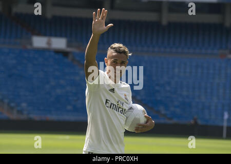 Mariano Diaz Mejia angekündigt als Spieler bei Real Madrid Santiago Bernabeu in Madrid, Spanien. Mit: Mariano Diaz Mejia Wo: Madrid, Spanien Wann: 31 Aug 2018 Quelle: Oscar Gonzalez/WENN.com Stockfoto