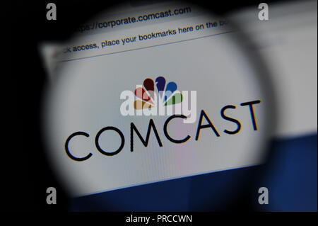 Die Comcast Website durch ein Vergrößerungsglas gesehen Stockfoto