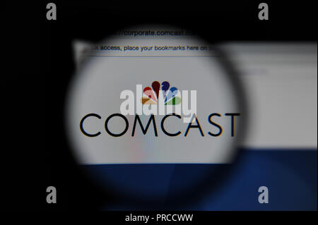 Die Comcast Website durch ein Vergrößerungsglas gesehen Stockfoto