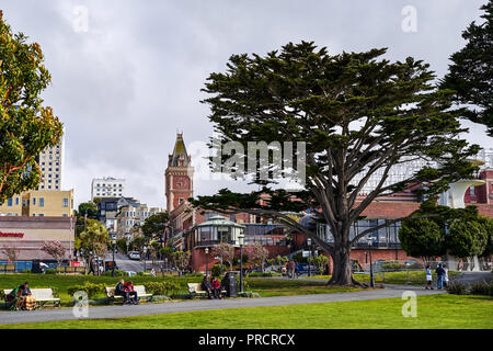 SAN FRANCISCO, Kalifornien, USA - 15. MAI 2018: Spaziergang durch die Maritime National Historical Park San Francisco Stockfoto