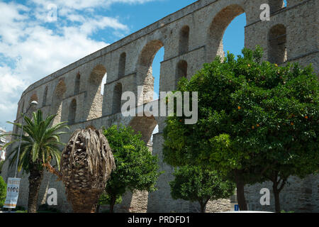 Aquädukt von Kavala (Kamares), Ostmakedonien und Thrakien, Griechenland, Europa Stockfoto