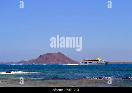 Fred Olsen Express Fähre im Hafen von Corralejo Stockfoto