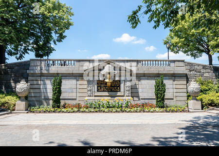 Denkmal für Johannes Purroy Mitchel im Central Park, New York Stockfoto